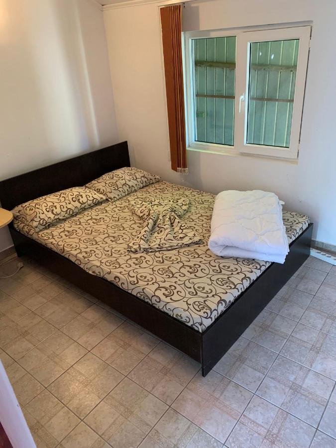 Casa Pestelui Hotell Două Mai Eksteriør bilde